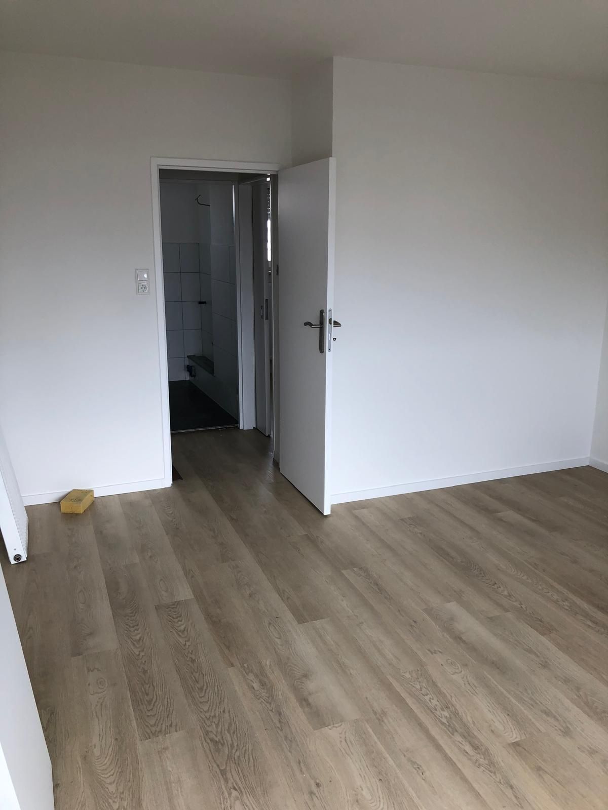 Neu verlegter Bodenbelag